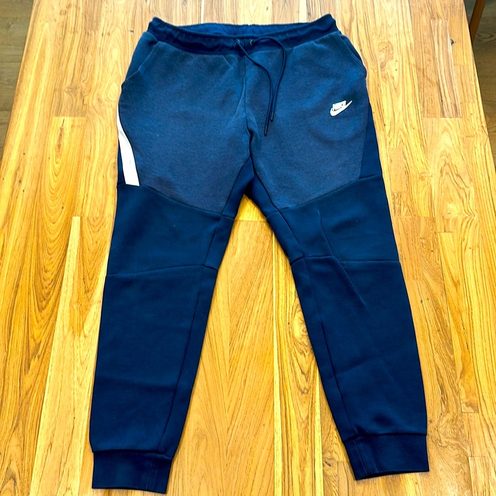 Nike tech fleece sweatpants joggers